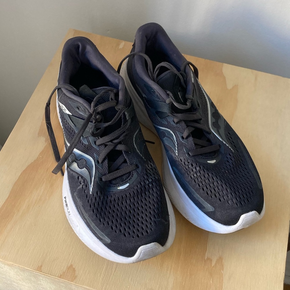 Saucony Ride 15 Womens Size 8.5 Running Shoes Sneakers Gray Black